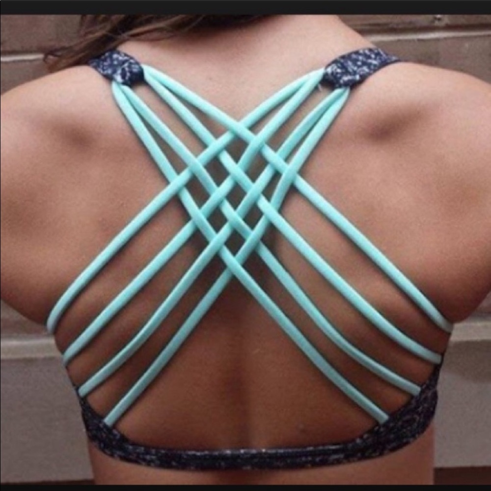 2 RARE Lululemon Free To Be *Wild Bras! - Picture 2 of 8